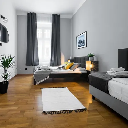 Friendhouse Apartments Avenue Krakow Exterior photo
