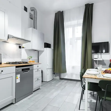 Friendhouse Apartments Avenue Krakow Exterior photo