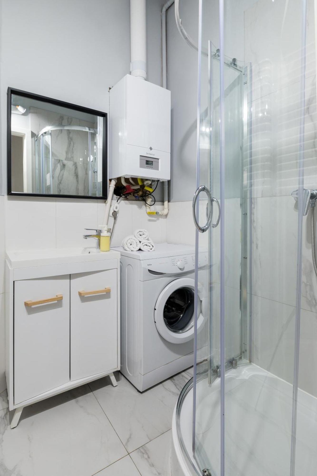 Friendhouse Avenue Apartament *