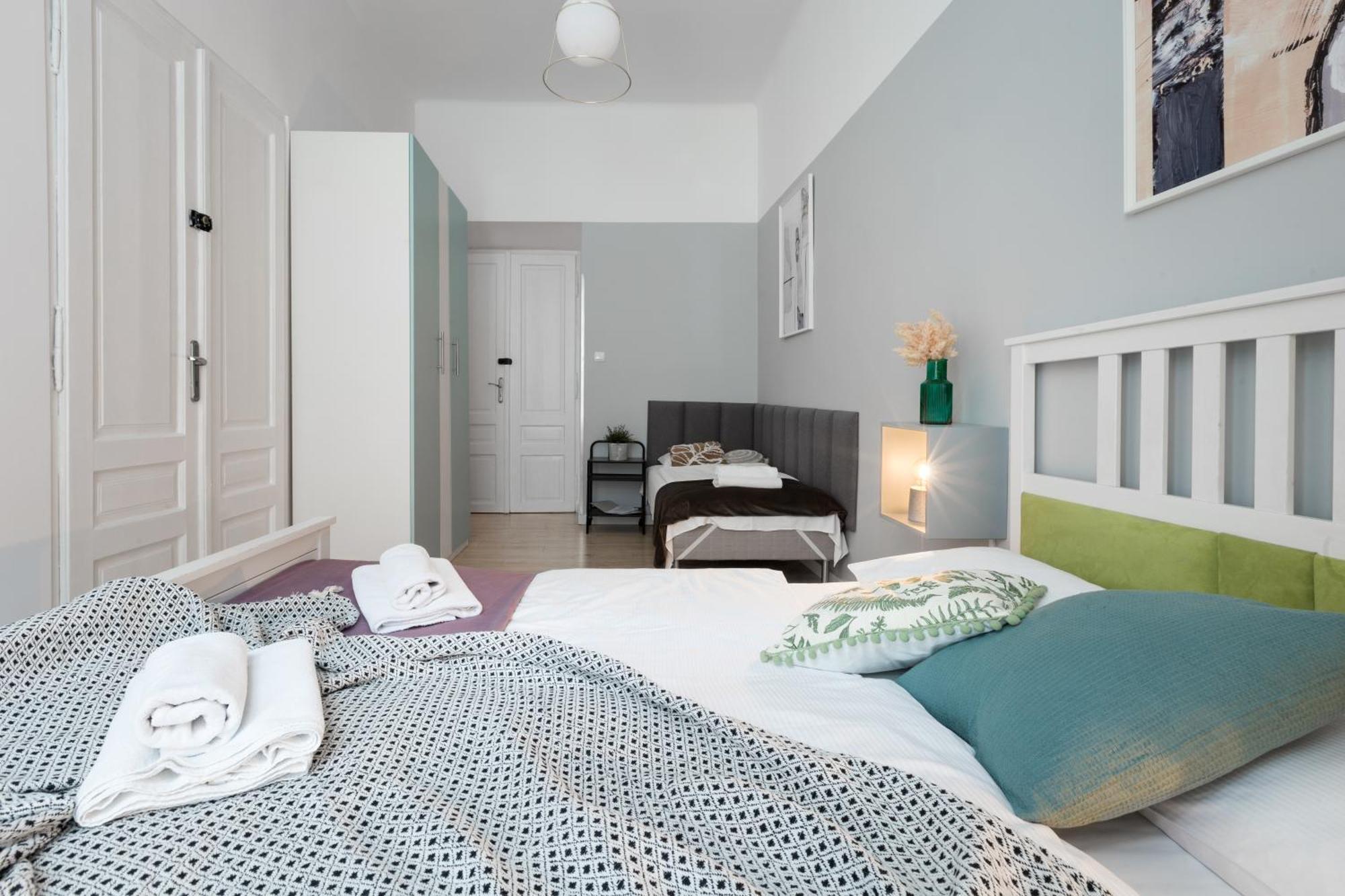 Friendhouse Avenue Apartment Krakau